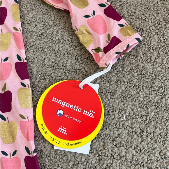 Magnetic Me Appleton Modal Magnetic Parent Favorite Footie Size 0-3M New - Picture 7 of 7